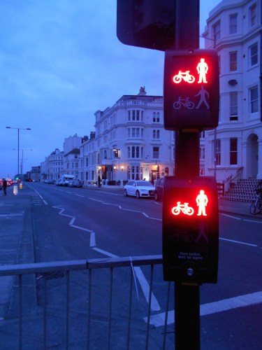 Red "do not cross" signal